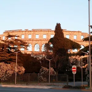 Apartamento In Center, Pula